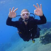  Herzliyya,  Beks, 32