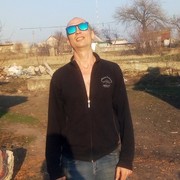  ,  Vovka, 44