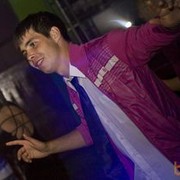  ,   Artem, 32 ,  