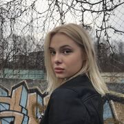  , 