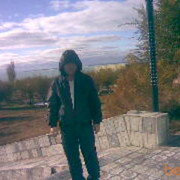  ,   Maxut, 62 ,  