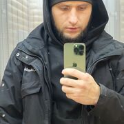  ,  Hasan, 29