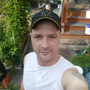  ,   Alex Grinnn, 38 ,   ,   