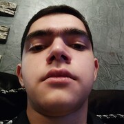  ,  Erick, 22