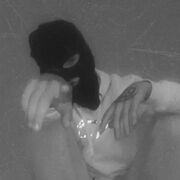  ,   Maksik, 24 ,   ,   