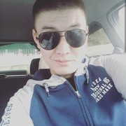  ,  Rysbek, 33