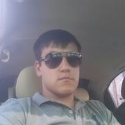  ,   Amirjon, 32 ,   ,   