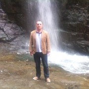  ,   Gio, 42 ,   