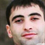  ,  Narek, 27