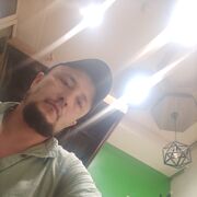  -,  Rauf, 32