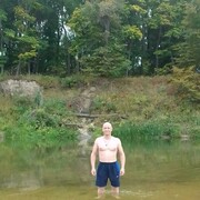  ,   Mikhail, 47 ,   c , 