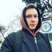 ,  Oleg, 23