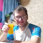  ,  Serega, 38
