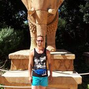  ,  Roman, 34
