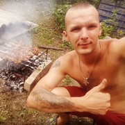  ,   Evhen, 32 ,   ,   , c , 
