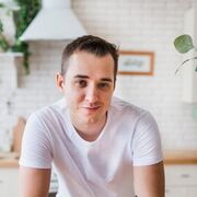  ,  Alex, 33
