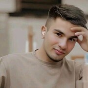  ,  Cristi, 22