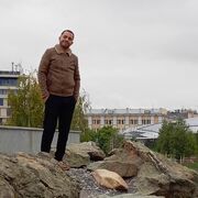  ,   Mounir, 33 ,   ,   