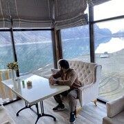  ,   Khalid, 36 ,   ,   
