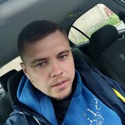  ,   Yuriy, 39 ,   ,   