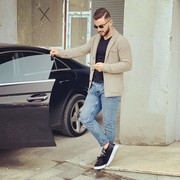  ,   Nikoloz, 33 ,   ,   , c 