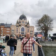  ,   Viktor, 64 ,     , c , 