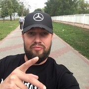  ,  Sergi, 36