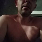  ,  Jeka, 35