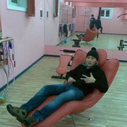  ,   Dior, 32 ,   