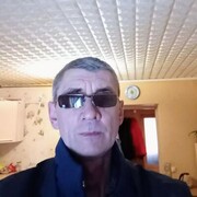  ,   Viktor, 45 ,   ,   