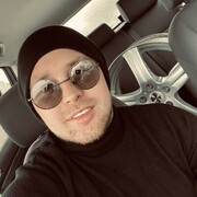  ,  Igor, 35