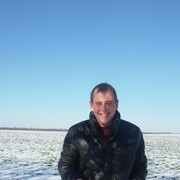  ,   Viktor, 35 ,   ,   , c , 