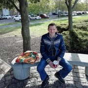  ,   Andrejus, 48 ,  