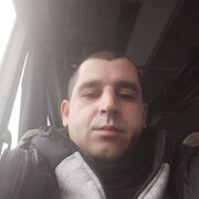  Dobra,  Sasha, 35