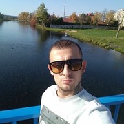  ,   Maxim, 36 ,   ,   , c 
