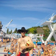  ,   Maks, 48 ,   