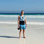  ,   Jean, 48 ,   ,   
