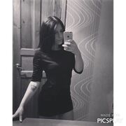  , 