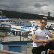  ,   Jaka, 33 ,   