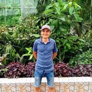  ,  Stas, 37