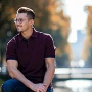  ,  Armen, 25