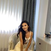  ,   Mila, 40 ,   ,   