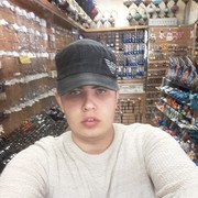 ,   Denis, 27 ,   ,   , c 
