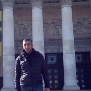   ,  Levan, 39