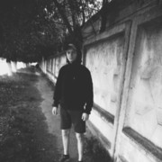  ,  Vlad, 25