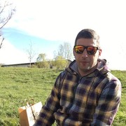  Halle,   Nik, 40 ,   
