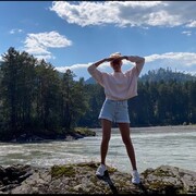  ,   Marina, 39 ,   c 