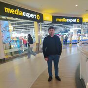  ,   Sadi, 42 ,   ,   