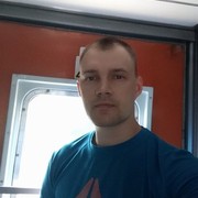  ,   Anatolyi, 37 ,   c 