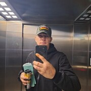  ,   Zhenya, 35 ,   ,   , c 